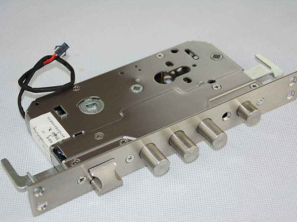 隆尧24小时上门开锁公司